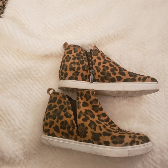 Blondo booties - Picture 3 of 4